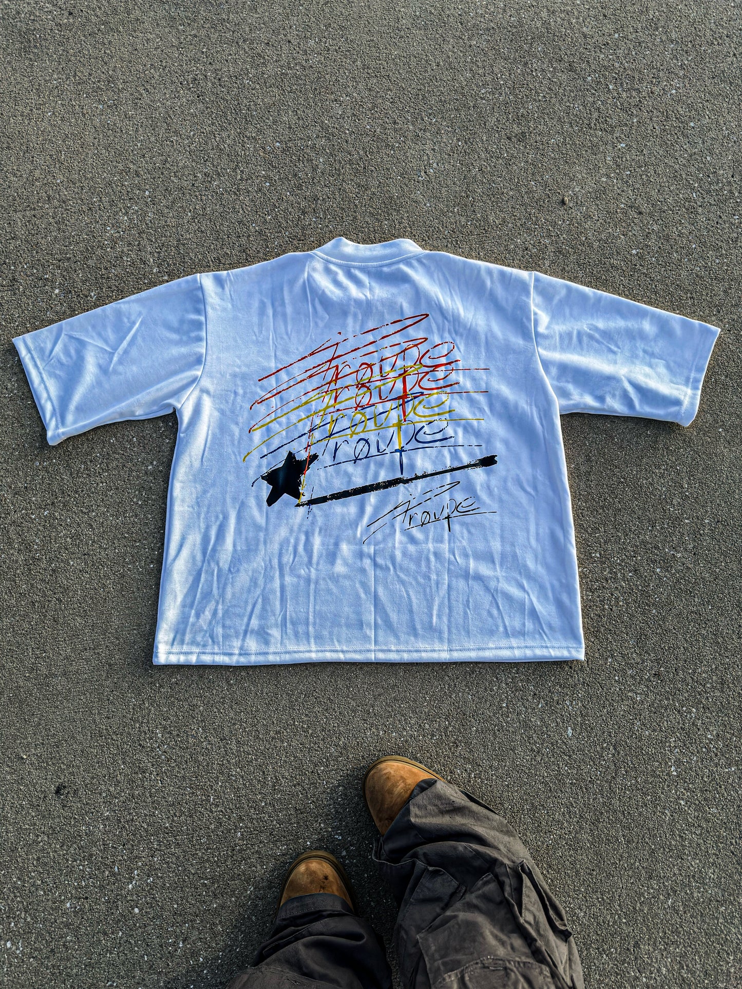 SIGNATURE TEE